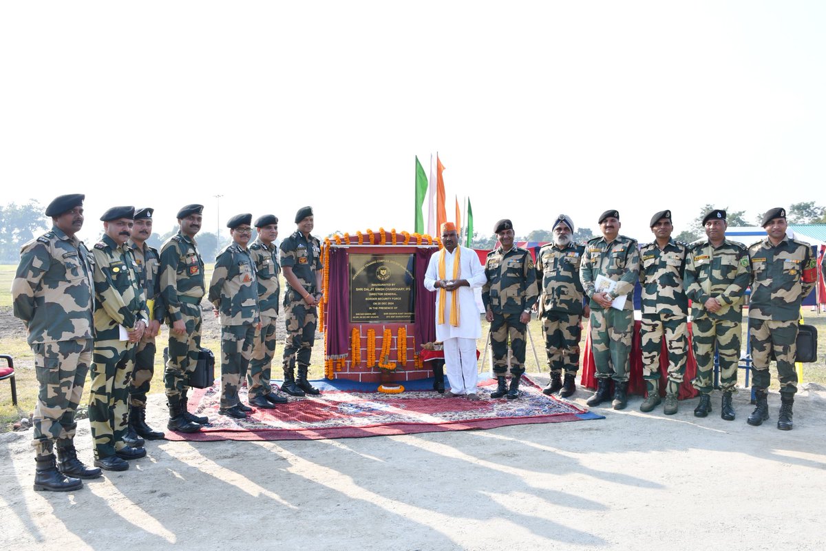 stcbsfnb's tweet image. Sh Daljit Singh Chawdhary,IPS Director General BSF visited STC BSF NB,inaugurated New Training area, interacted with Trainees, staff and took stock of Training activities and appreciated the overall standard of Training.