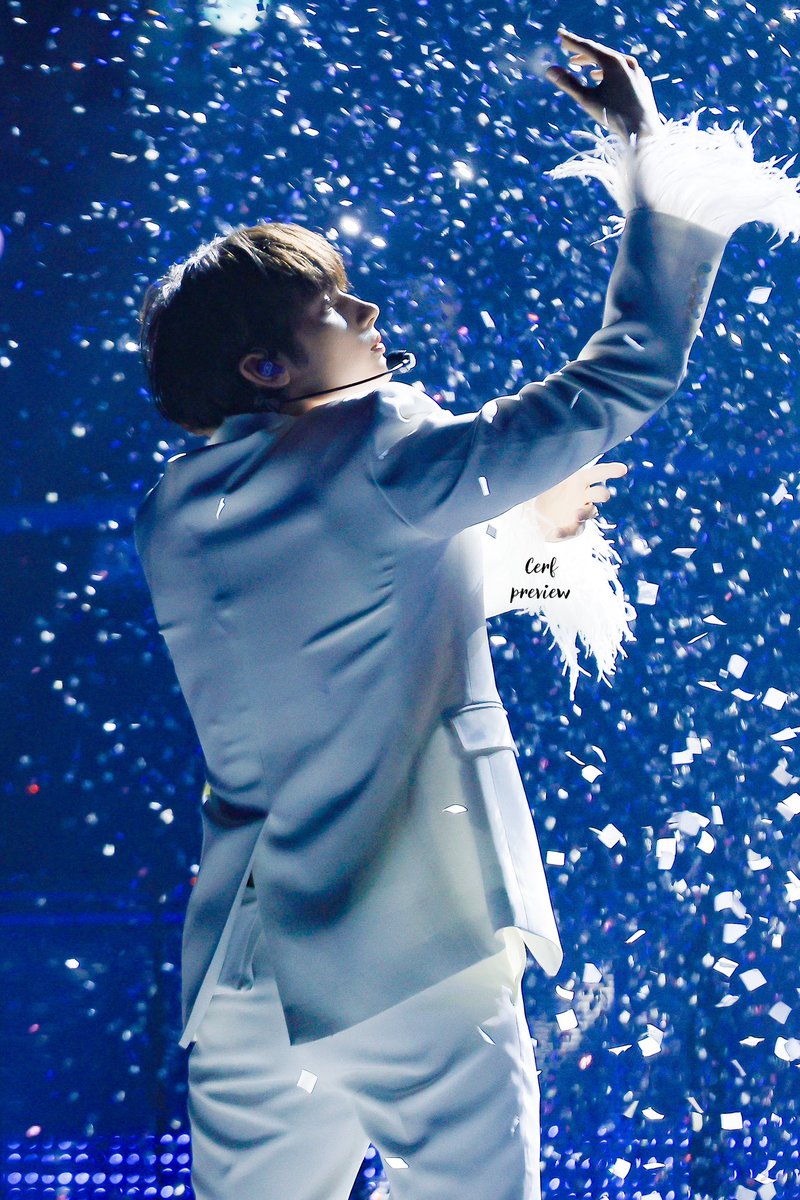 241225
😇✨
#휴닝카이 #HUENINGKAI #ヒュニンカイ