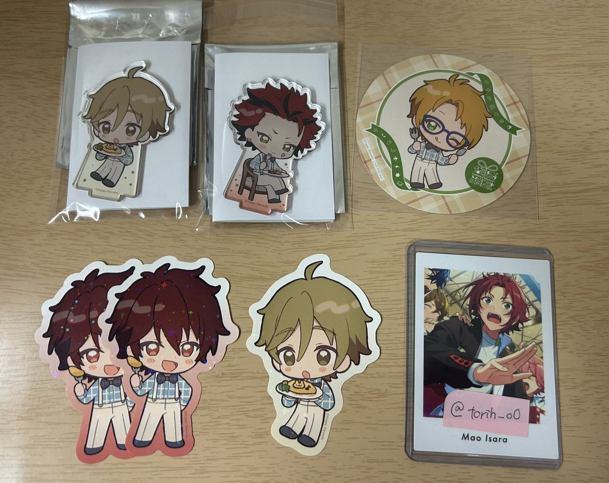 torih_o0's tweet photo. 【交換】あんスタ アニカフェ アクスタ コースター ステッカー ホリデーカード

譲→ ア(友也、紅郎)  コ (真) ス(千秋2 友也)
        ホ(なずなレオ夏目部屋)

求→ア(北斗、スバル、真緒) コ(北斗) ス(真緒、北斗、スバル、真) ホ(真緒紅郎宗泉部屋)

･郵送希望

お気軽にお声掛けください🙇🏼 https://t.co/BoxA5iZtVM