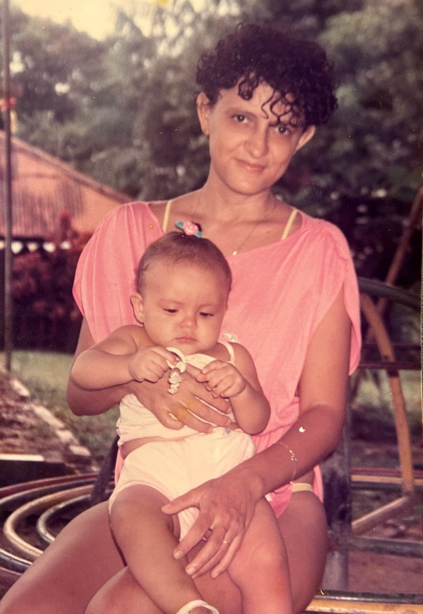camilabcr's tweet photo. Saudades que não tem fim. Feliz Natal mãezinha! ❤️✨🎄 https://t.co/DD2Z07EwdD