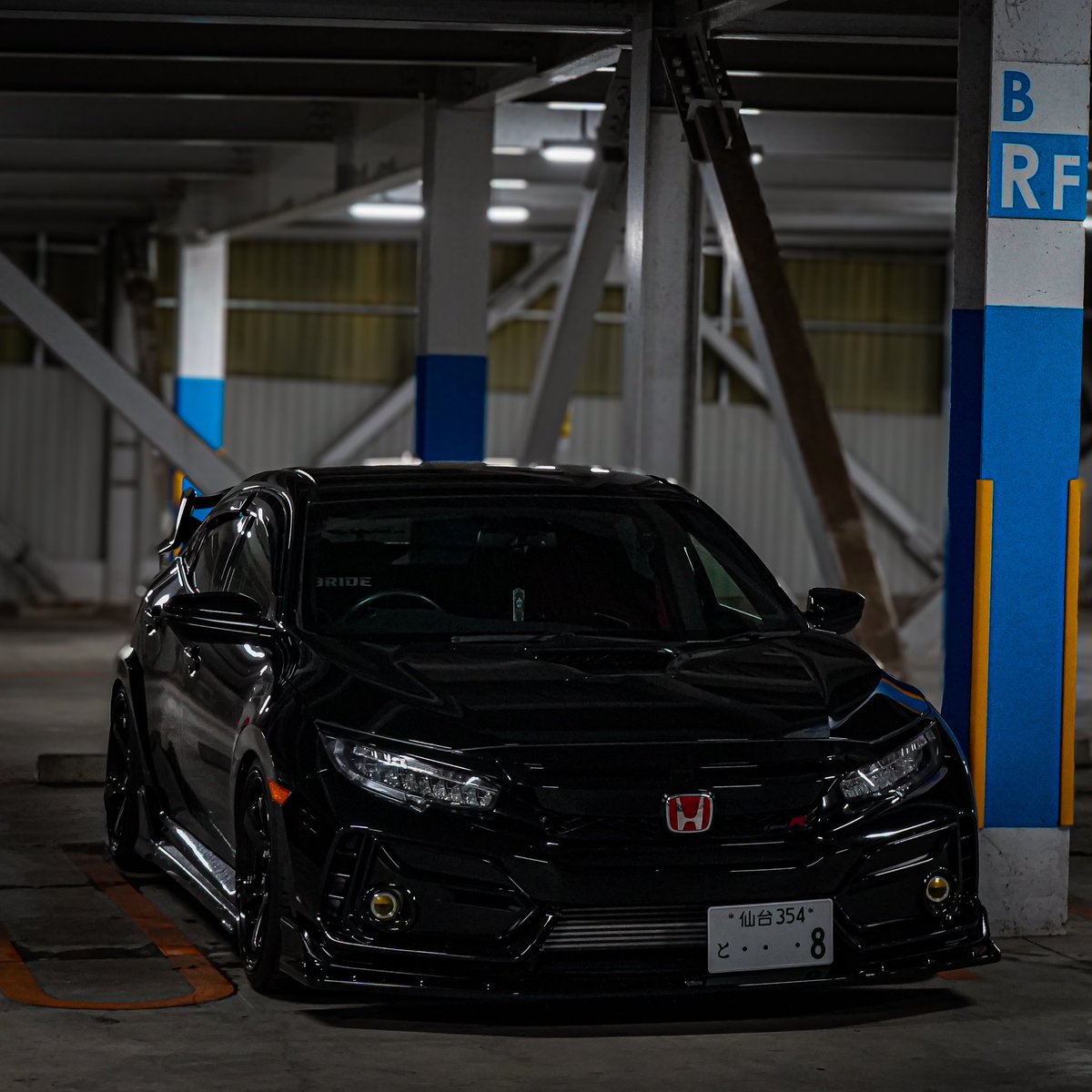 TEN60989615's tweet photo. civic type R https://t.co/CXv6EkEpyw