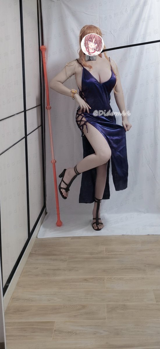 感谢小紅書攝影ID：樂小飽（請不要去騷擾人家喔）幫我調了一張娜美的後期皮膚顔色，大家喜歡麽？他説這是牛奶肌√完美解決了我在姥姥家燈光昏暗發黃的問題。（大家喜歡看調色以後的肌膚麽（有點失真抱歉哈）當然電報裏面那位小夥伴調色也很棒，還很貼心幫我做了宙斯這裏我超感動的。
#海賊王 #娜美