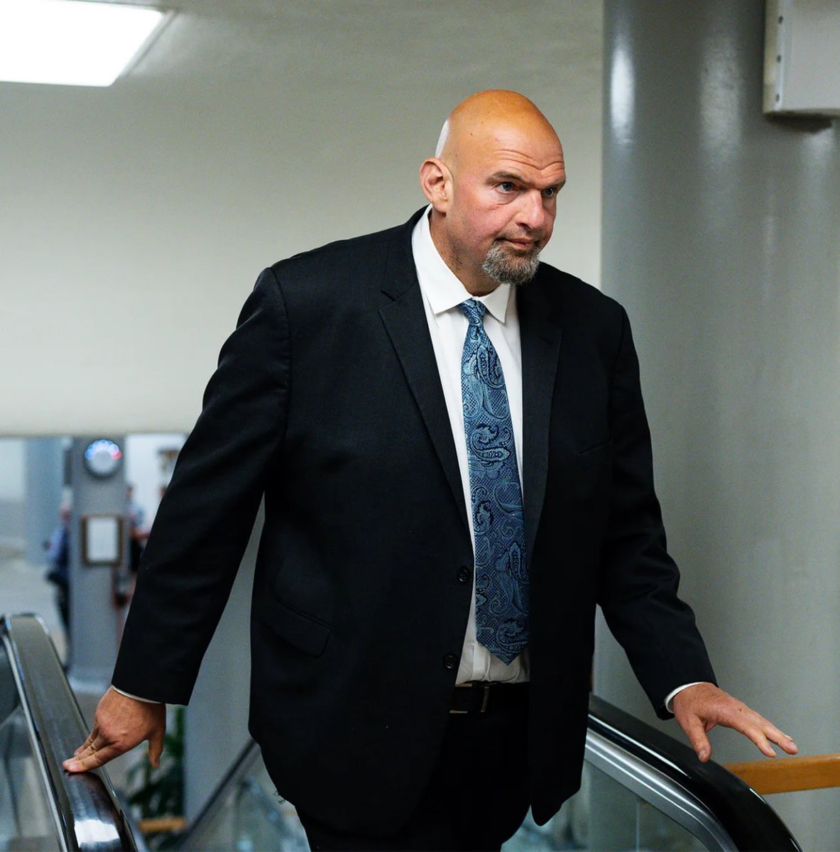 RightScopee's tweet image. 🅱️BREAKING:

Democrats are DEMANDING for John Fetterman to leave the party. 

Thoughts?