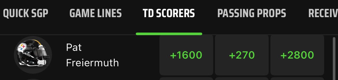 avid_bettor's tweet photo. What the actual fuck @DKSportsbook. How are your anytime TD lines always so much worse than @FDSportsbook?  

#KCvsPIT 

@pat_fry5 +370 vs +270 https://t.co/0PHUZEvUJK