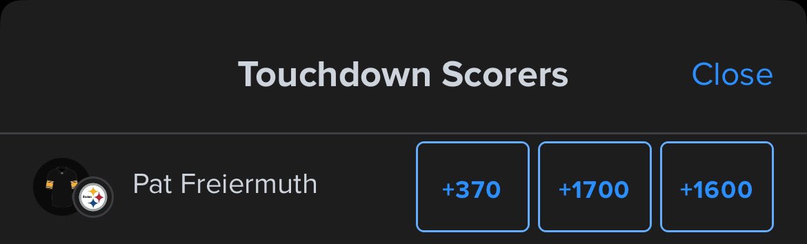 avid_bettor's tweet photo. What the actual fuck @DKSportsbook. How are your anytime TD lines always so much worse than @FDSportsbook?  

#KCvsPIT 

@pat_fry5 +370 vs +270 https://t.co/0PHUZEvUJK