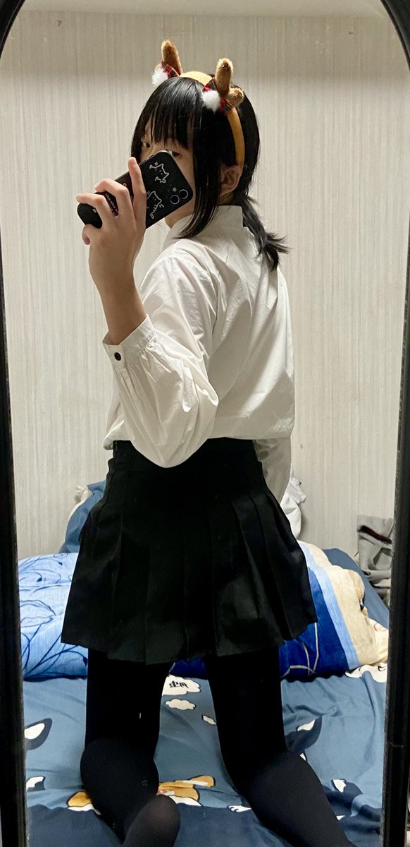 Haruko921115's tweet photo. 【隨手拍拍】
聖誕快樂！沒有聖誕服裝，但有小鹿鹿🦌
今年化身小鹿娘陪你渡過聖誕🥰

看好多人拍聖誕寫真，都超好看！希望明年我也能夠拍！
我自己心中有很多想拍的畫面，不過以我自己有的東西沒辦法拍到我想要的效果...

（有另外拍個小影片，之後再剪出來）
#男の娘 #聖誕節 #可愛い #梓晴はるこ https://t.co/cVGydIXYIS