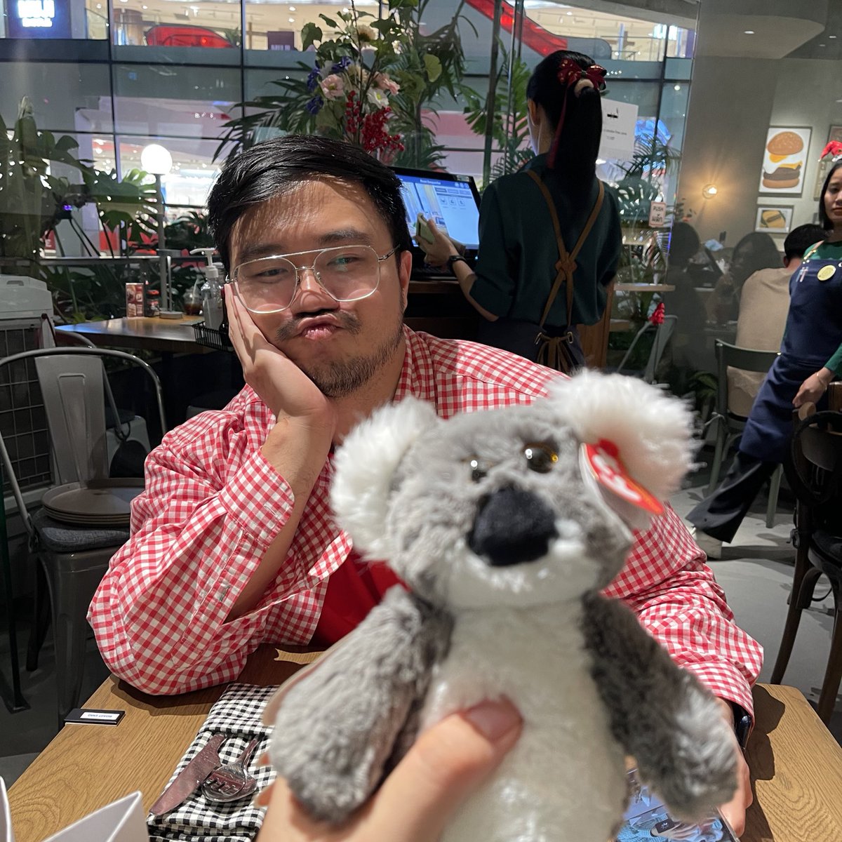 phriezt's tweet photo. Happy 5th Anniversary
of our first date 🐨☺️🎅🏻
Thank you for the gift krub
@j_phurit
#PHxPH https://t.co/tgXkbByrZj