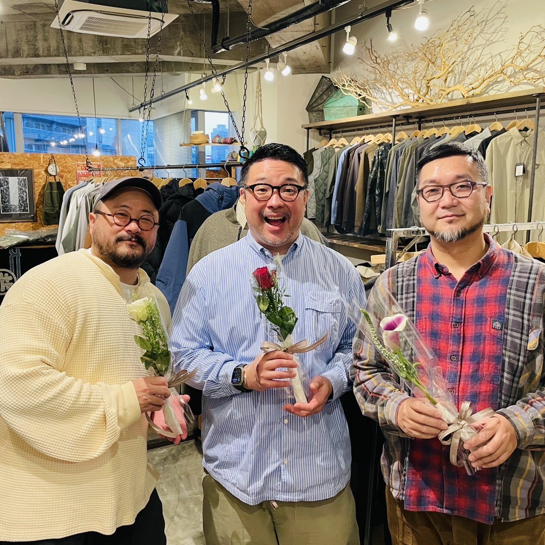 teng_store's tweet photo. 大阪店の最終日、無事に終了しました😭
ありがとうございます‼️
ネットストアは本日の23時59分までです🥰 https://t.co/fDslh37wO9