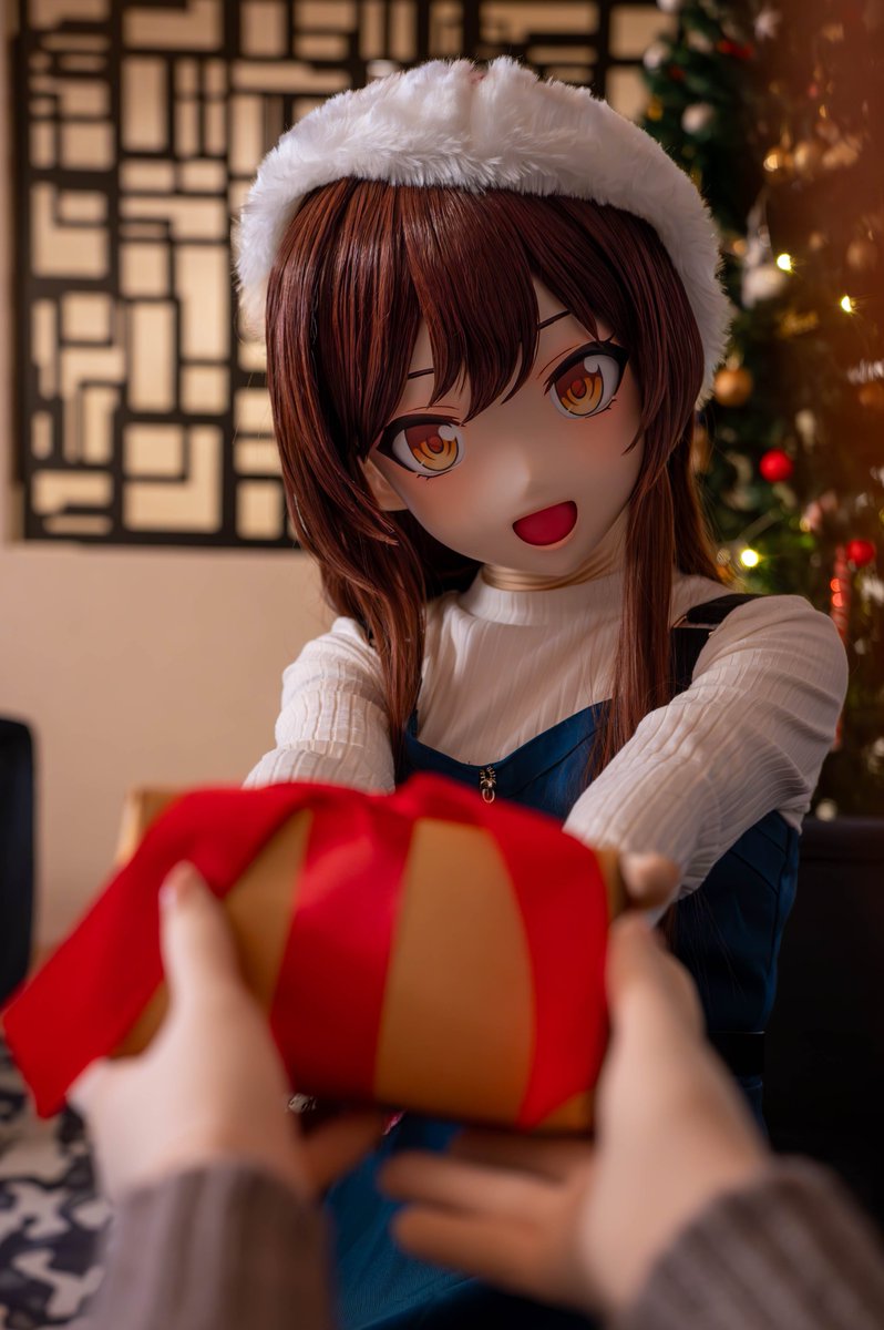 えへへ・・・せーの！ 
ハッピーバースデー！
甜花ちゃん！ 

#大崎甘奈生誕祭2024 
#大崎甜花生誕祭2024 
#シャニマス