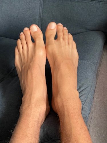 Content from rebeufeetlover