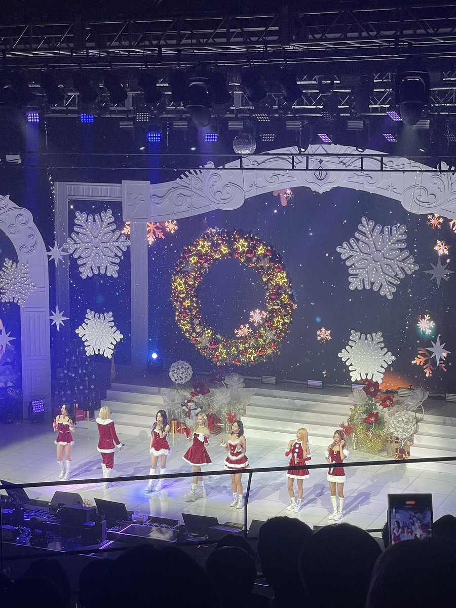 he_chee7's tweet photo. 잠깐… 다녀갑니다🥰 https://t.co/dzeOJ2rmDY