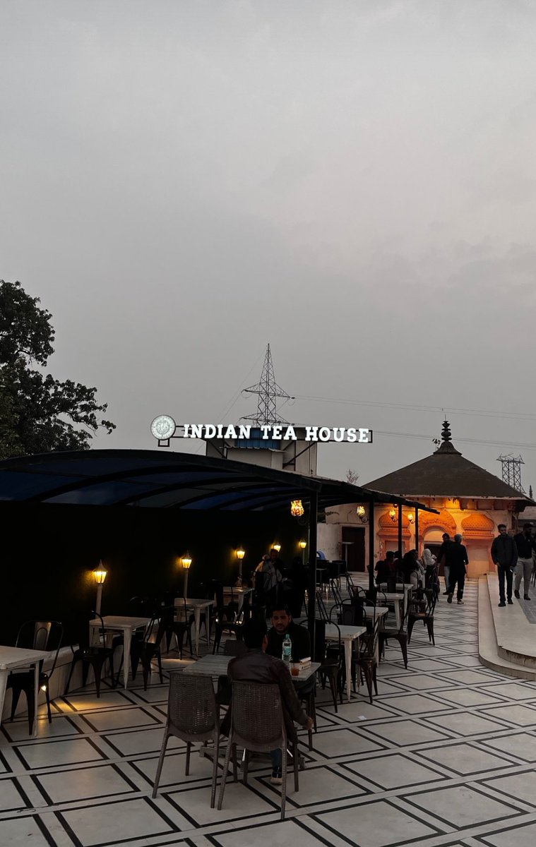 HeyGunnu's tweet photo. Eve✨🫶
#Indianteahouse https://t.co/HmCl61jQMO
