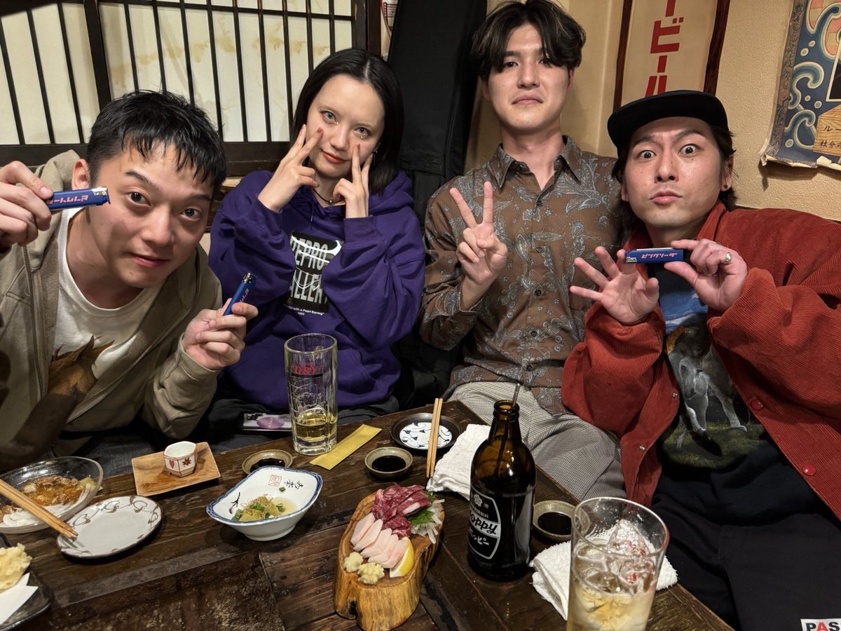 kami_kunekune's tweet photo. 2024/12/24ピンクソーダ初ライブ！ありがとうございました！

次は2025/1/23下北沢ERAにて！

#ピンクソーダ https://t.co/KQdxmWTolK