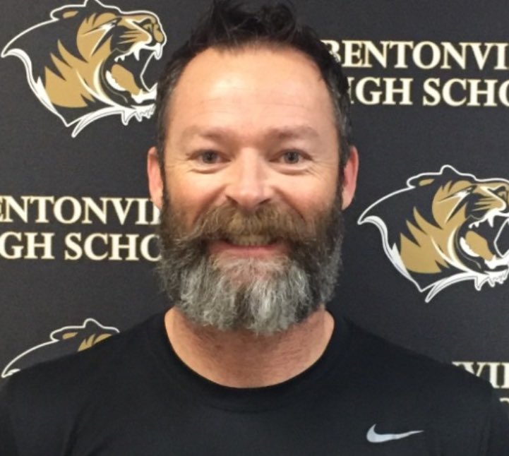 BHS_TigerPride's tweet photo. Happy Birthday Coach Woody

@bhstigerbasebal 

Thanks for all you do for the Tigers - have a great day ! https://t.co/oSInCjmnQp