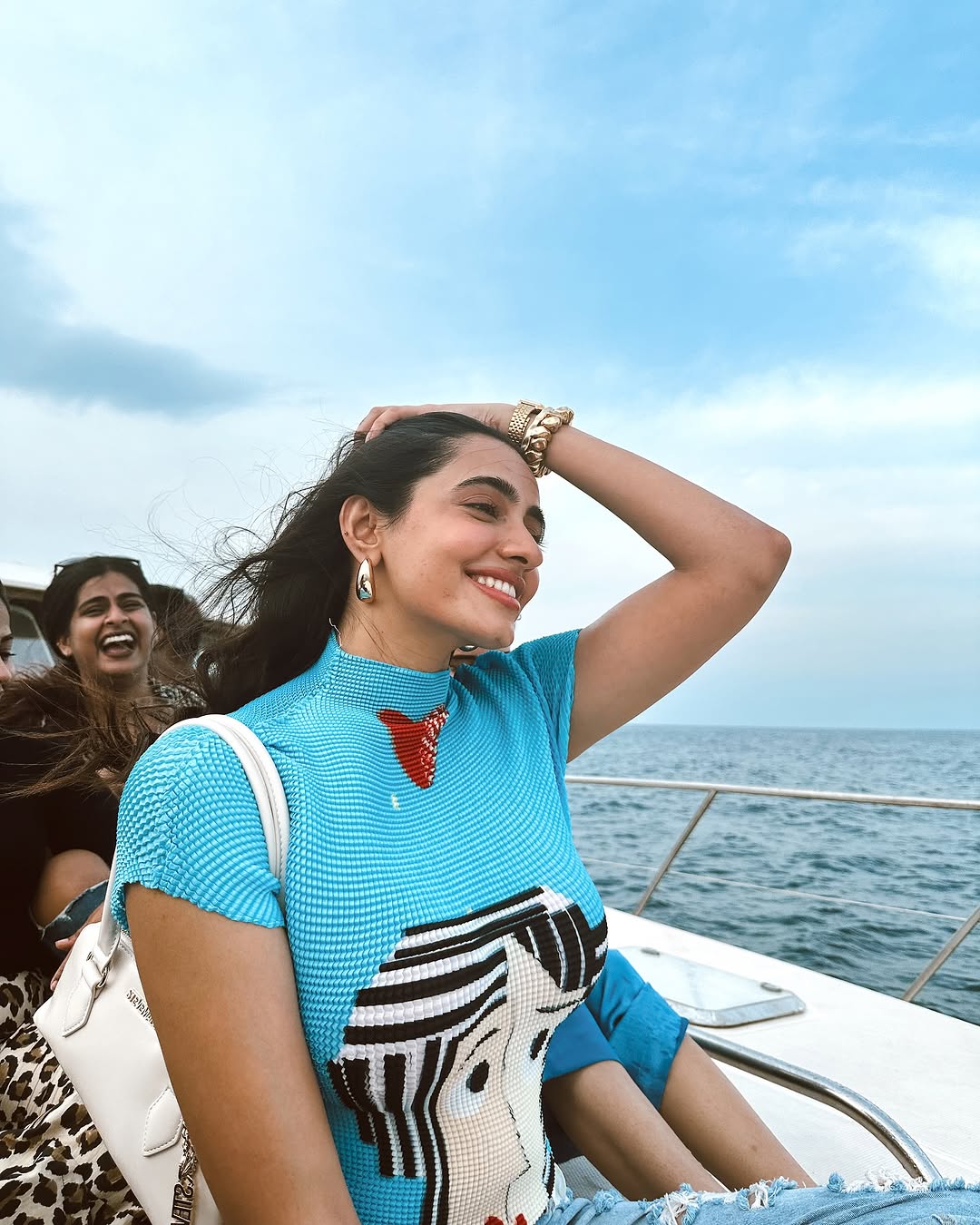 GfphgLjWoAAtMUx?format=jpg&name=large