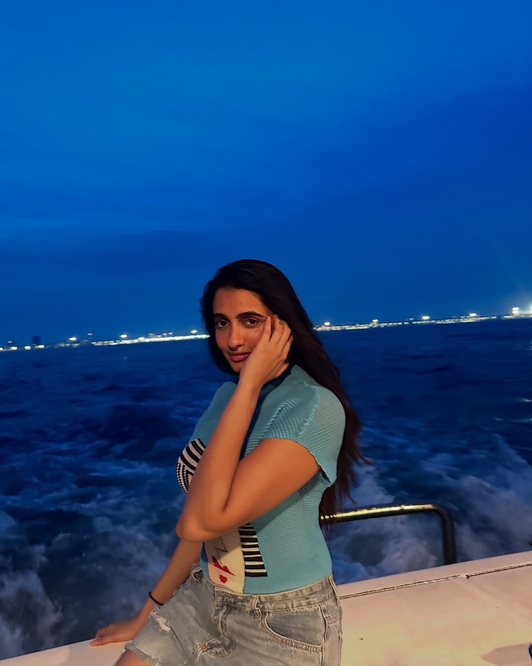 GfphgRqX0AABffZ?format=jpg&name=large