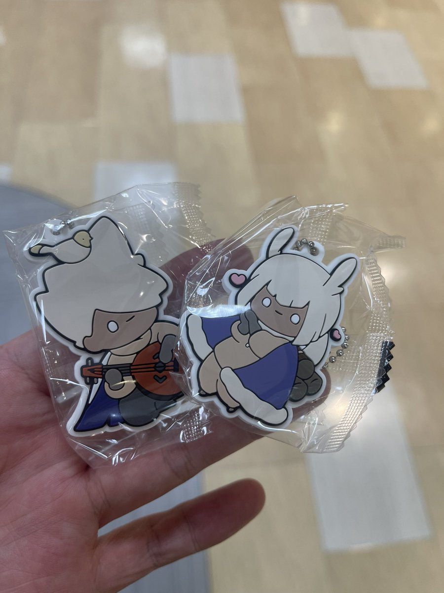 ken_66db's tweet photo. とりあえずおふたりだけ。
在庫過多くらいあったけど買い占めは
あんまりなので通るたびに2つずつ
お迎えしまする。 https://t.co/EfVDXsEIir