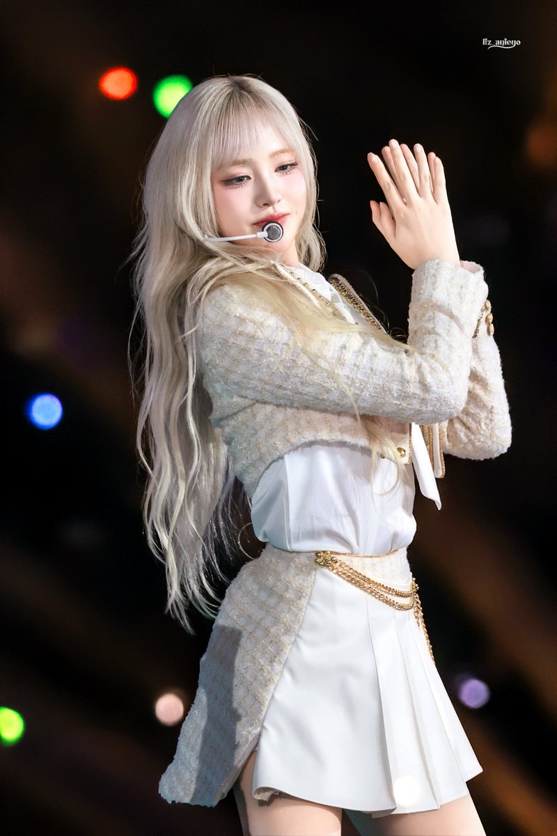 241225 SBS Merry Christmas🎄 #IVE #아이브 #LIZ #리즈