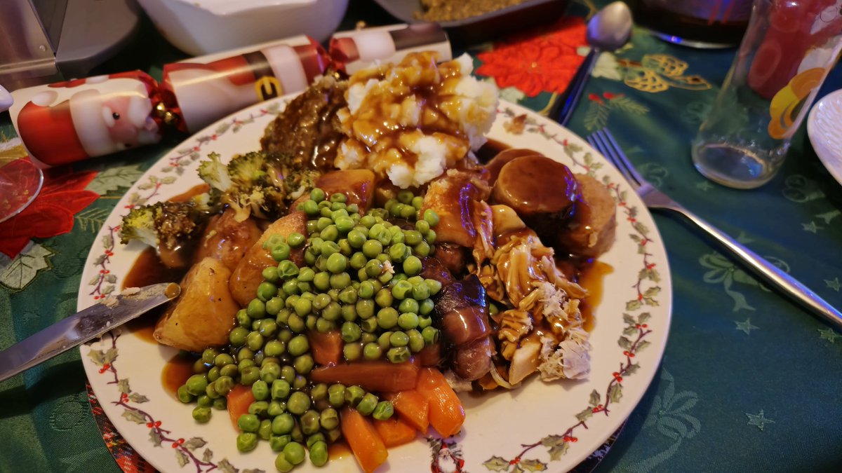 AxcessTV's tweet image. My entry to the #PUSBXmas Christmas Dinner! 🎄