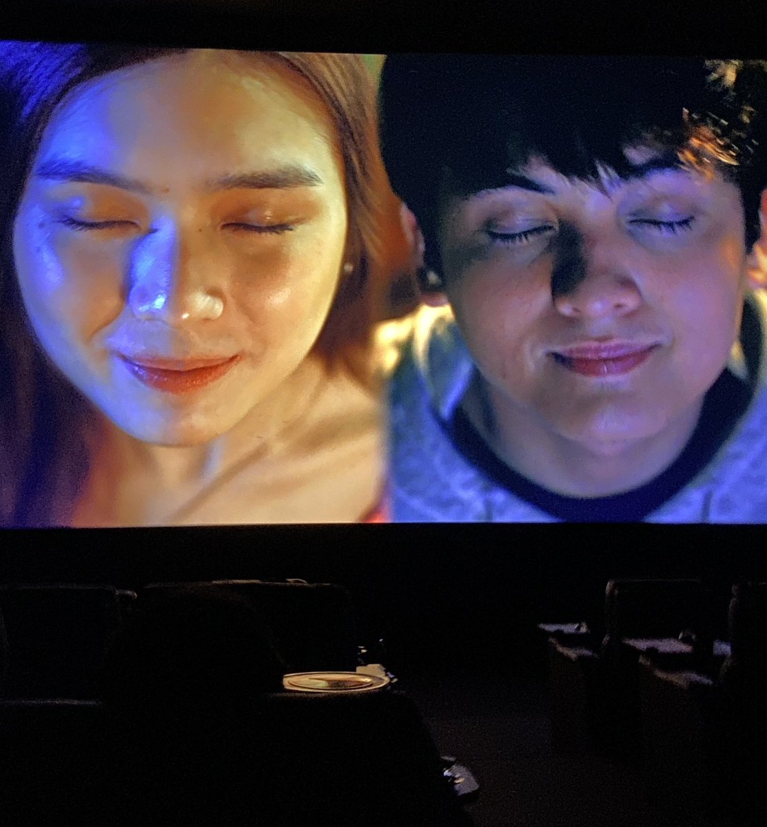 missmaaaam_'s tweet photo. Not Kai related

Done watching My Future You. In fairness, maganda ang movie at magaling si Seth at Francine. Ang ganda ni Francine at ang pogi rin ni Seth sa buong movie. 
Sulit bayad kahit medyo pricey kasi sa Director’s Club Cinema sila nakaassign sa Mega. 
#MyFutureYouMMFF https://t.co/pimVaiKudV
