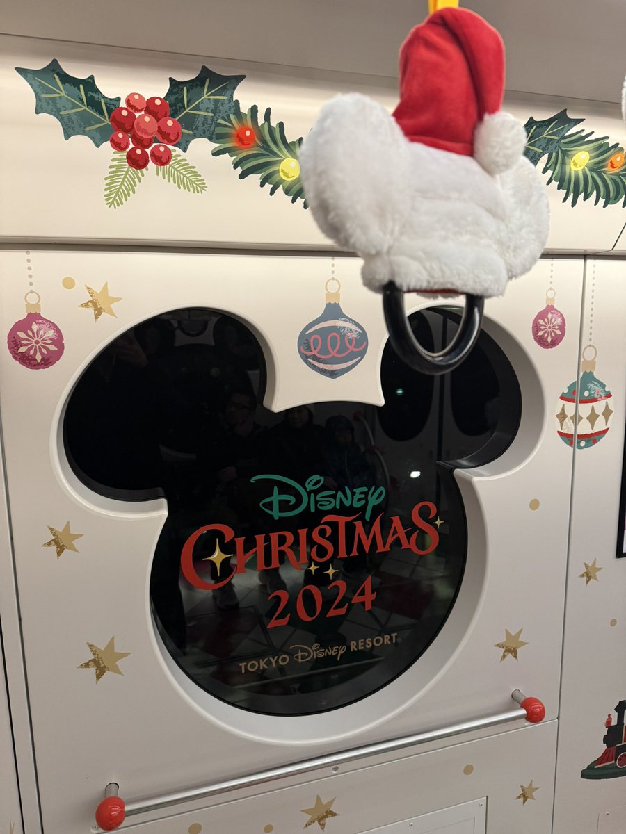 Imagination_ha2's tweet image. クリスマスに1人でガチでディズニー楽しむやつ🙋‍♂️