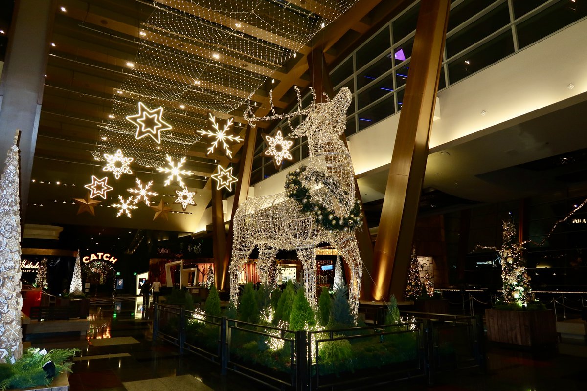 Wishing you a merry &amp; bright holiday season.