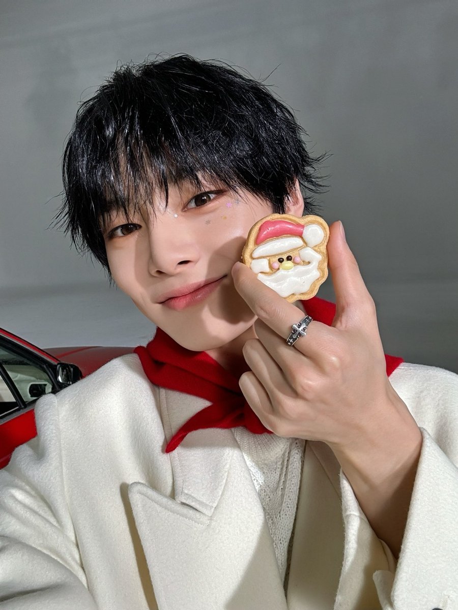 STAY❣ 今年もSTAYだけのスキズサンタたち🎅 夢の中でも素敵なホリデー