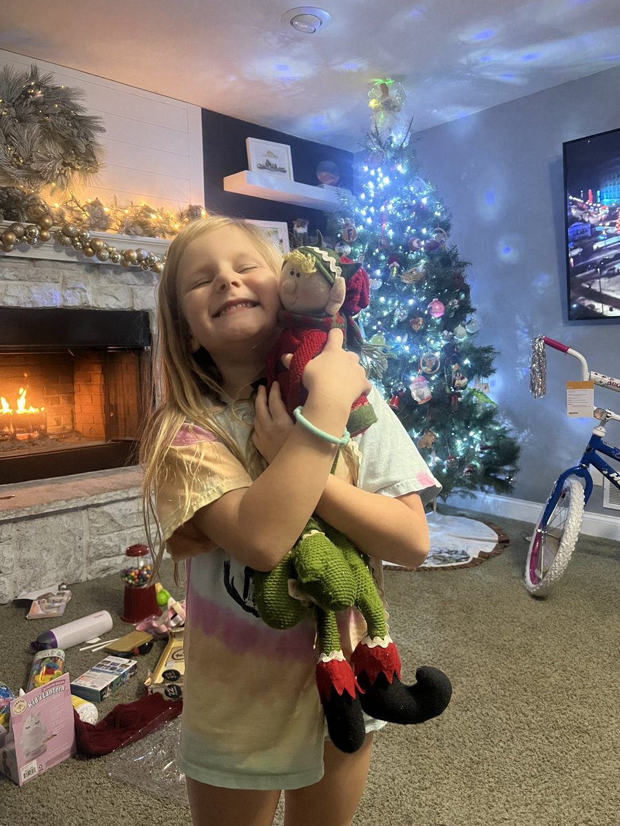 adamdwagner's tweet photo. Merry Christmas from the Wagners! https://t.co/3ID0jHtwcr
