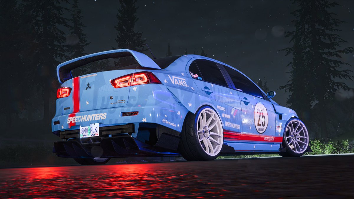 NeedforSpeed's tweet image. Whether you've been cruising since day 1 or are just jumping into Lakeshore for the first time, happy holidays from the whole crew at @NeedforSpeed πβοΈ
πΈ @saelensmarnix / @Ziimbiian_ / @Clxbsport