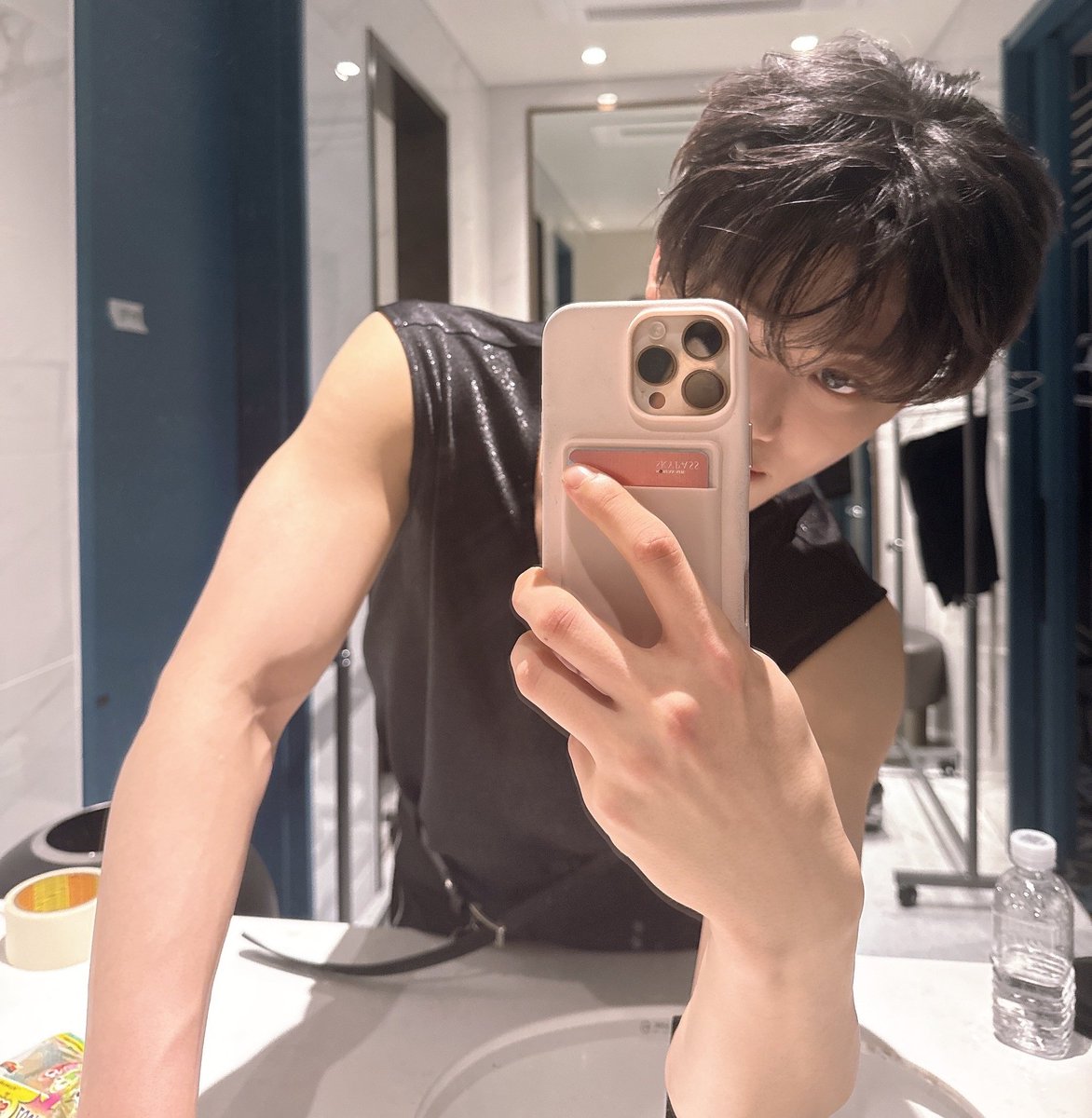 𝙮𝙤𝙪𝙧 𝙛𝙖𝙩𝙝𝙚𝙧 tweet media