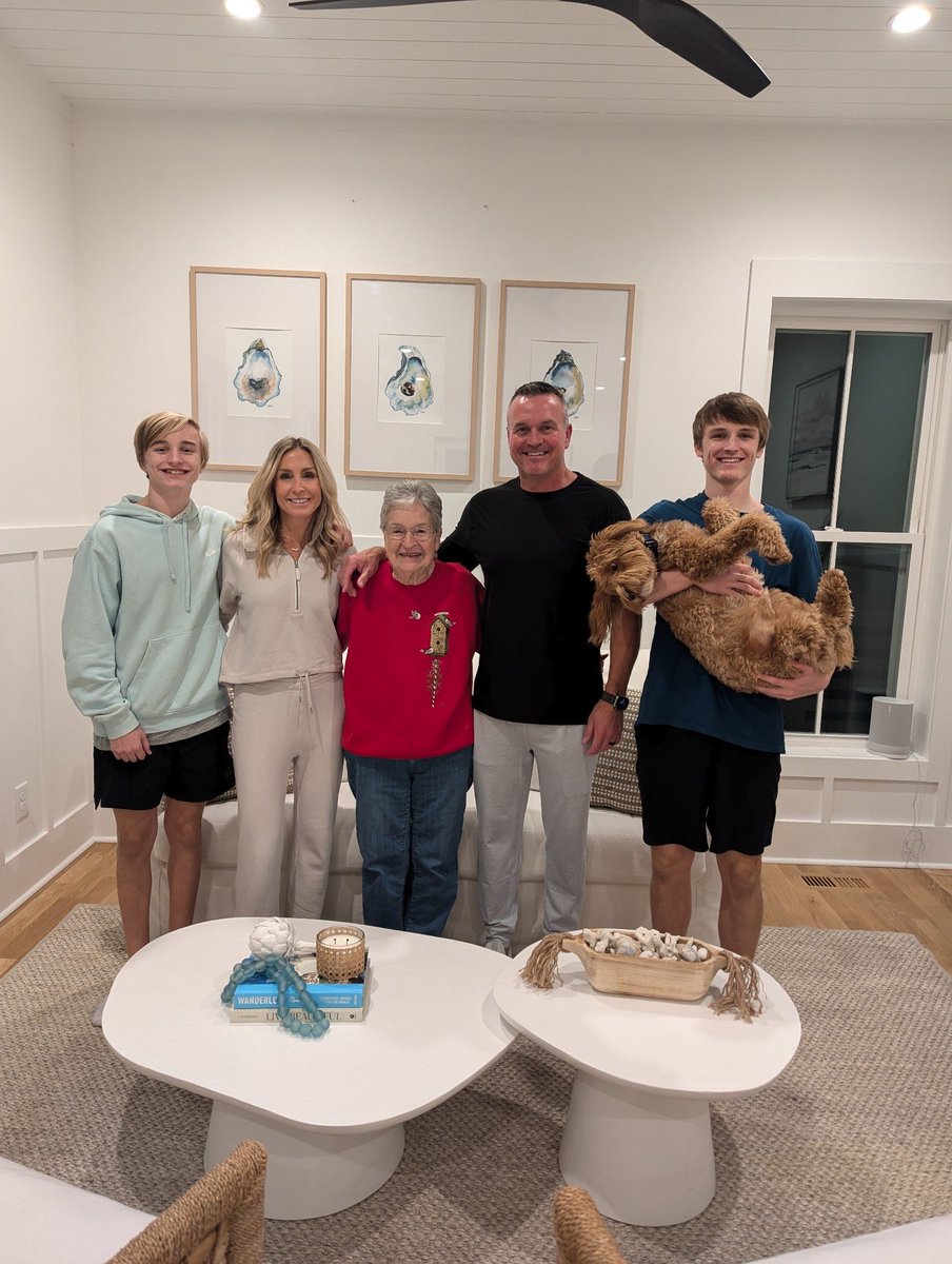 Mike Houston tweet media