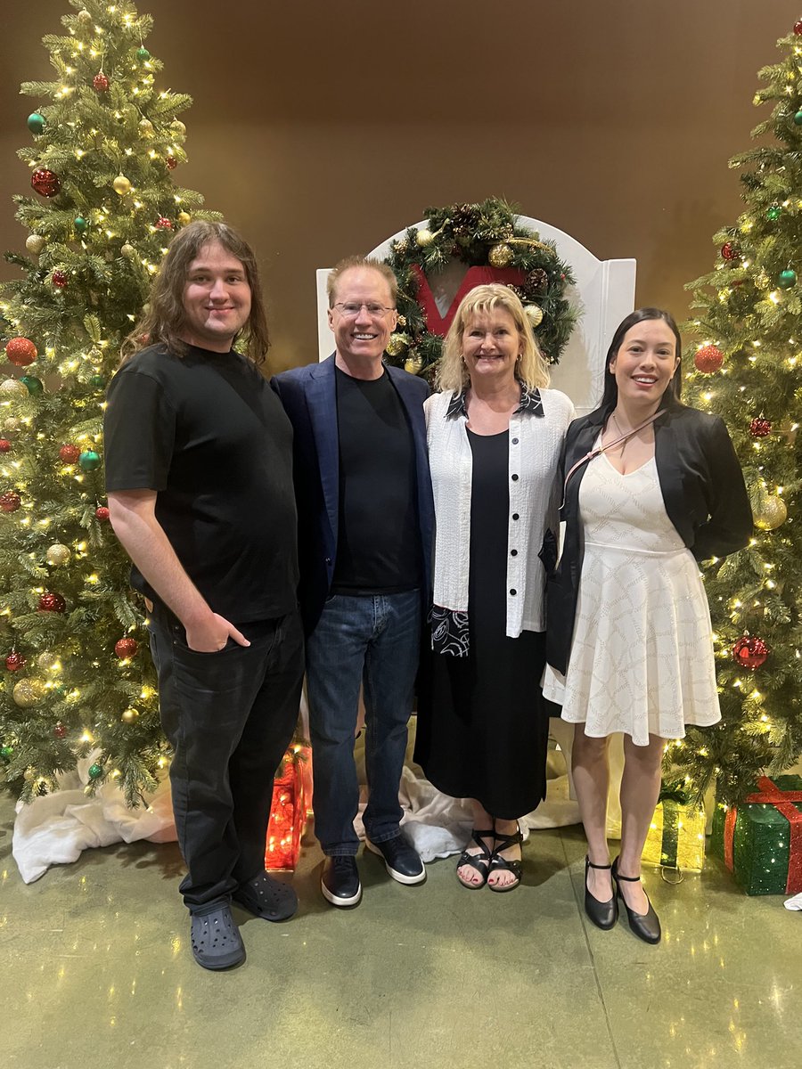 Brian T Anderson tweet media