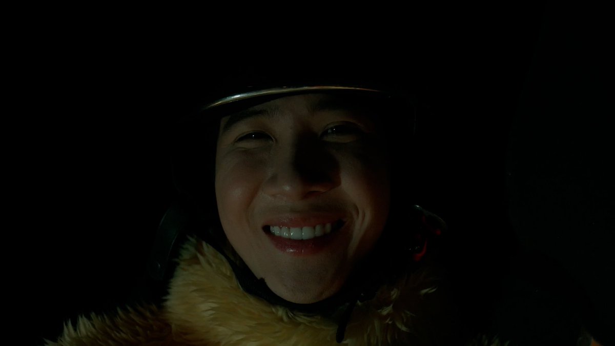 GMMTV's tweet image. พี่หมีคือน่ารักจังเลยอะ🐻💖

#TheHeartKillersEP6 
@myktnw