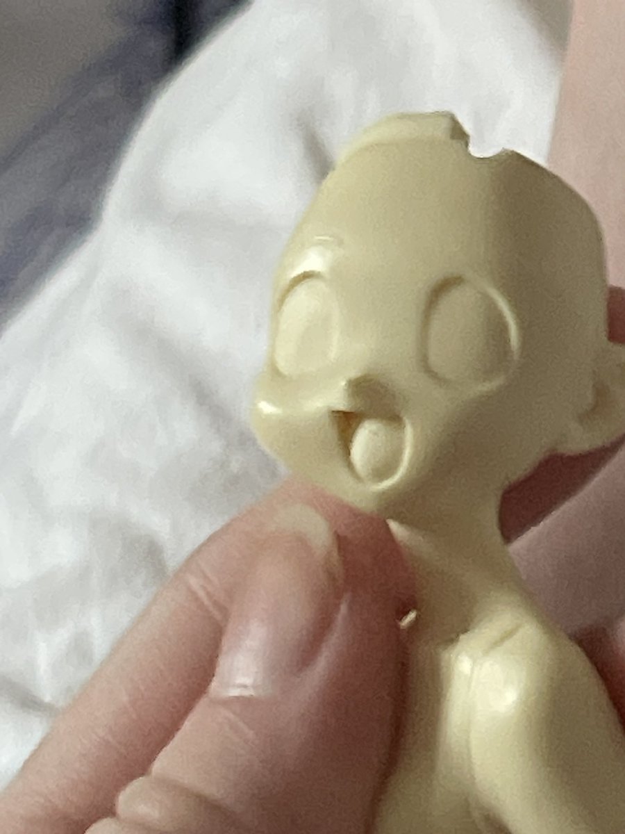 DailyAzuMerch's tweet photo. ( DAY 19! ) Chiyo garage kit arrived! ( will start doing daily azumerch again! Back from my break.. :3 )

#azumangadaioh #chiyomihama #osaka #ayumukasuga #garagekit #merch https://t.co/Shp133opuc
