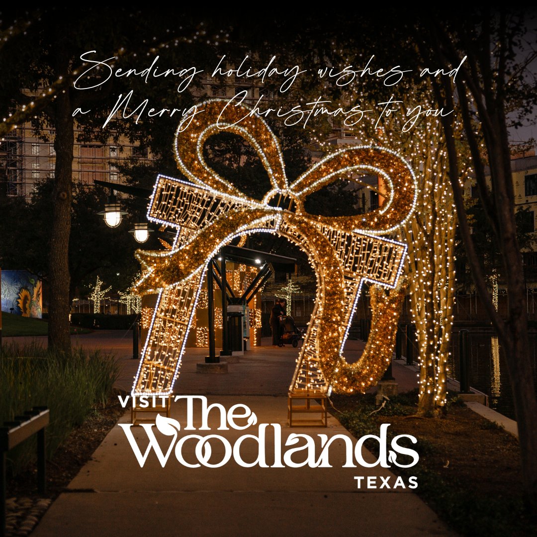 Sending holiday wishes and a Merry Christmas to you, from our team at Visit The Woodlands!🎄🎁