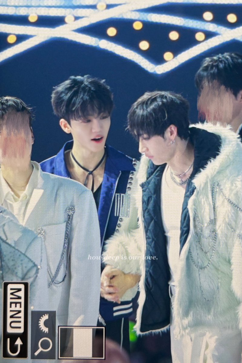 𝘩𝘰𝘸 𝘥𝘦𝘦𝘱 𝘪𝘴 𝘰𝘶𝘳 𝘭𝘰𝘷𝘦. tweet media