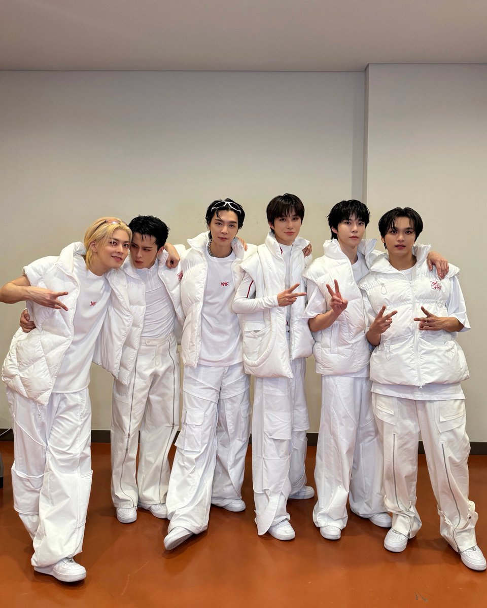 NCT 127 tweet media