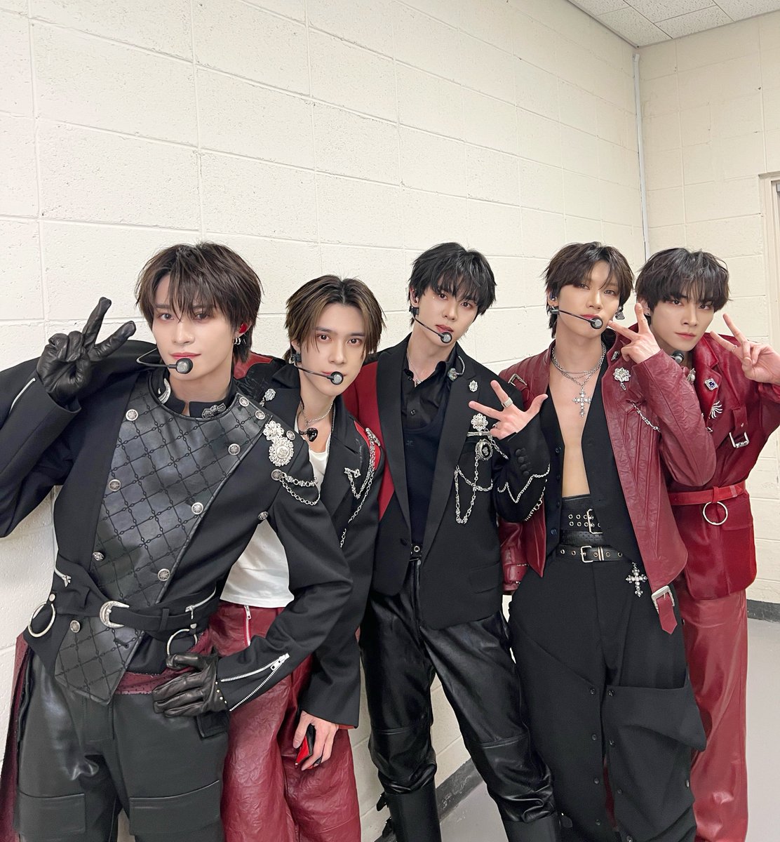 WayV tweet media