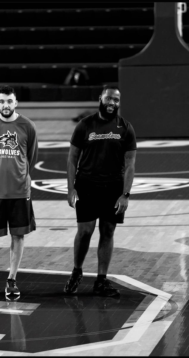 MD_Hoops1's tweet photo. 27! Thank you God for another 365. 🖤 https://t.co/irZQHj61b9