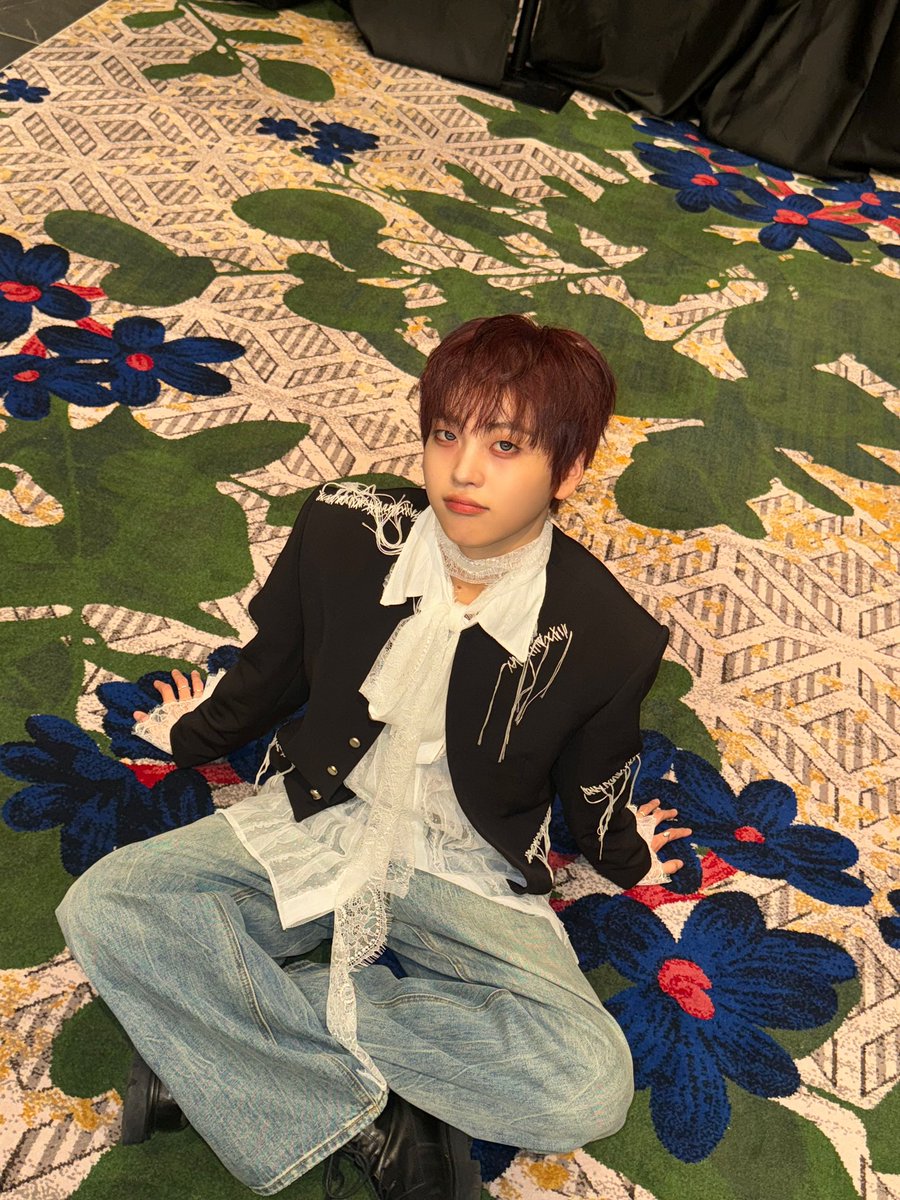 러비티~ 메리크리스마스💚❤️💚❤️
#형준 #크래비티 #가요대전