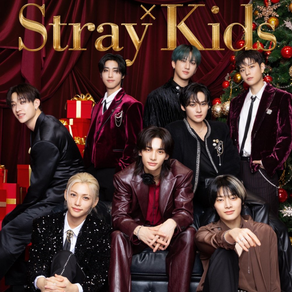 billboardskz's tweet photo. 🎄 Most-streamed K-Pop Group on Global Spotify during #Christmas Eve this decade

2020: BTS
2021: BTS
2022: BTS
2023: BTS
2024: @Stray_Kids ☃️

#StrayKids #스트레이키즈 #スキズ https://t.co/NvDP8mMl2D