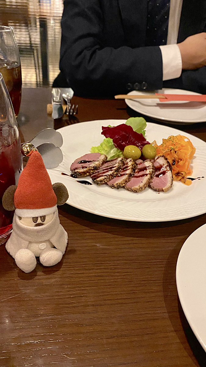 yukwm's tweet photo. メリクリと1年記念日❤️💚 https://t.co/JSo4WXBwXE