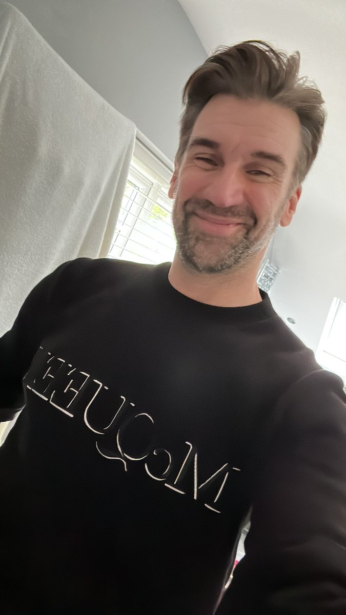 Lee McQueen tweet media