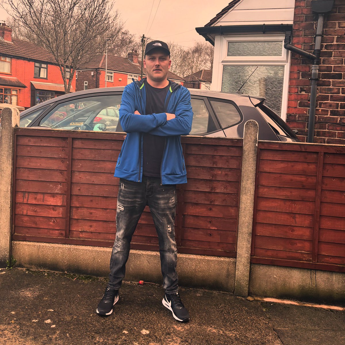 dalefarrelldj_'s tweet photo. Feliz navidad everyone ❤️🌊

Last gig of year tomorrow 

Big shout out to everyone who’s shouted me this year for Dj bookings, and came on my radio show it’s been a good year, wait till you see what we’ve got in 2025 I can’t wait ;) 🌊🌊🌊🌊

Have a great day 🍺🍻 https://t.co/vFPH1zAUHQ