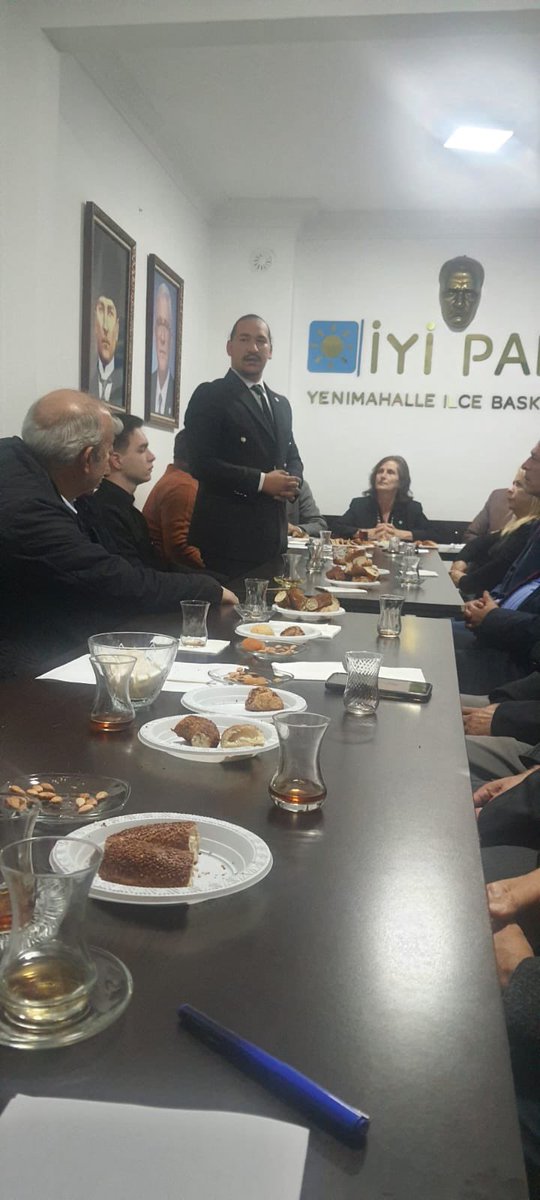 Yenimahalle ilçemizin Gençlik Kolları Başkanlığına; İlçe Başkanımız Sn. Sevgi Yalav’ın teklifi, İl Gençlik Kolları Başkanı Sn. Mustafa Kaan Günay’ın onayı, Kültür, Sanat ve Gençlik Politikaları Başkanı Mehmet Aslan’ın oluruyla Sn. Hüseyin Özdemir atanmıştır. Çıkmış olduğu bu