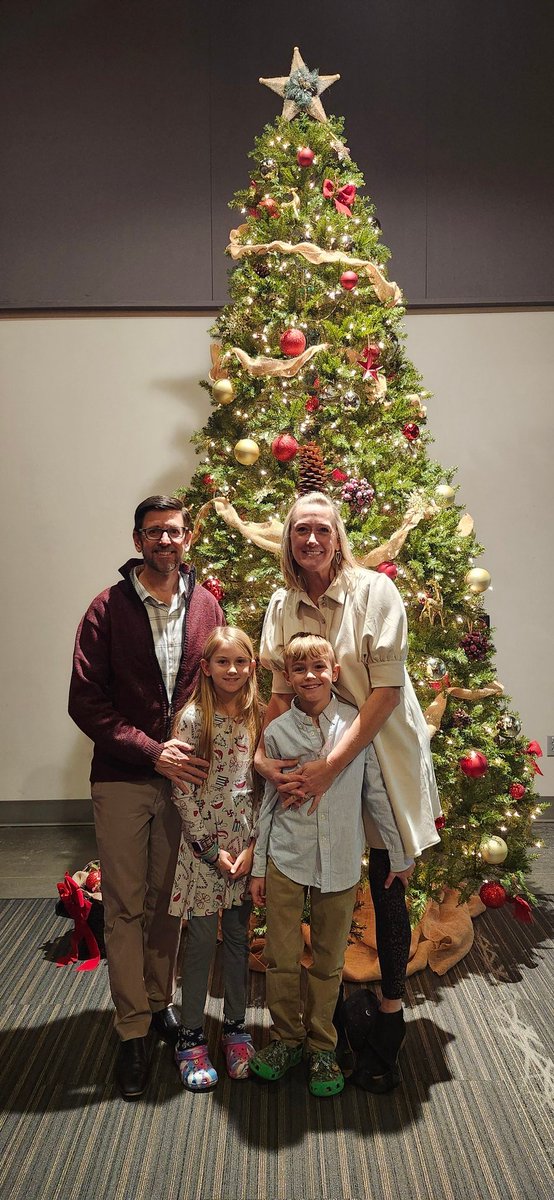 Chuck Rey tweet media