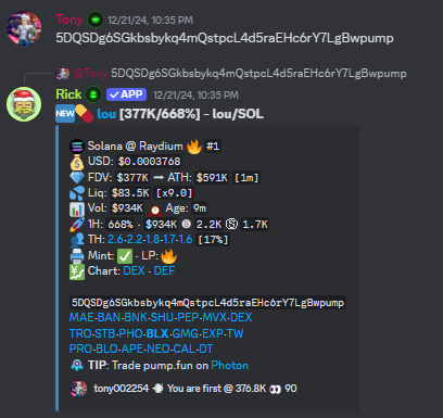 Merry Christmas! And don't forget that:

$LOU was called at 377K in 404 
(Pumped to 28M and still at 4.6M)

We don't leave trenches 🤑