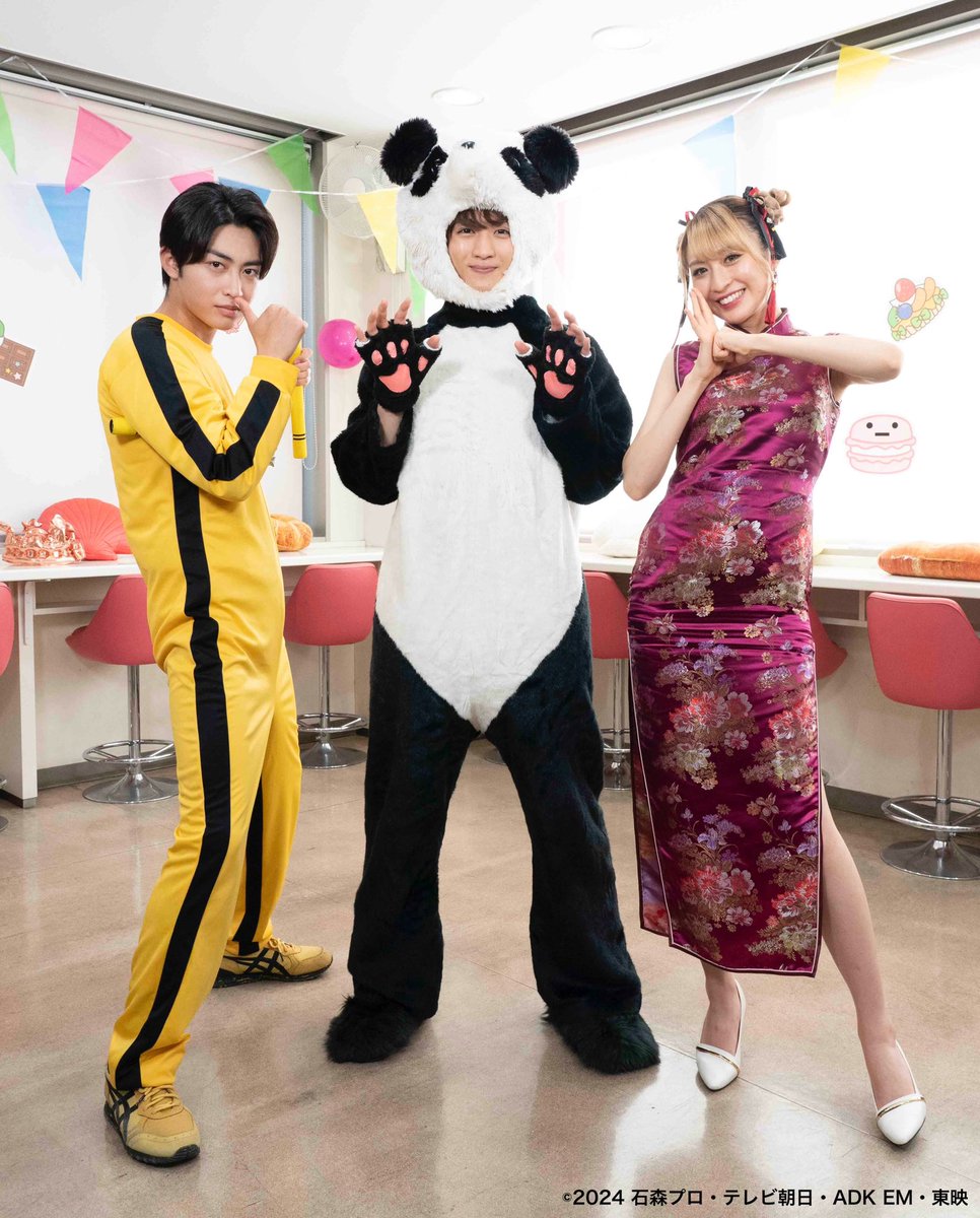 GavvToei's tweet photo. ＼📺てれびくんDVDが、くる〜🍜／

てれびくん超バトルDVD📀
『#仮面ライダーガヴ お菓子なグルメで Woo! マイ ワカメーン！』の炎の予告編が公開ガヴ⭐️

…みんなの格好は何ガヴ？！🐼

https://t.co/xAgkl68M9K

てれびくん2・3月号から募集開始✅
ワカメンとﾎﾜﾁｬｰなガヴの活躍を見逃すなガヴ🔥 https://t.co/HkywDZjLCE