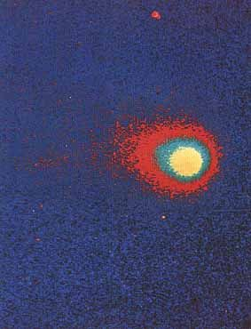 Astro_Cady's tweet photo. #OTD 12/25/1973: @NASA's #Skylab4 crew performed the first #Christmas Day #EVA, observing and photographing #CometKohoutek near perihelion (Dec 28).
https://t.co/Nmj5M7kPAh
#Skylab #space #astronomy #astrophotography #comet #Kohoutek https://t.co/H2bov3ll9I