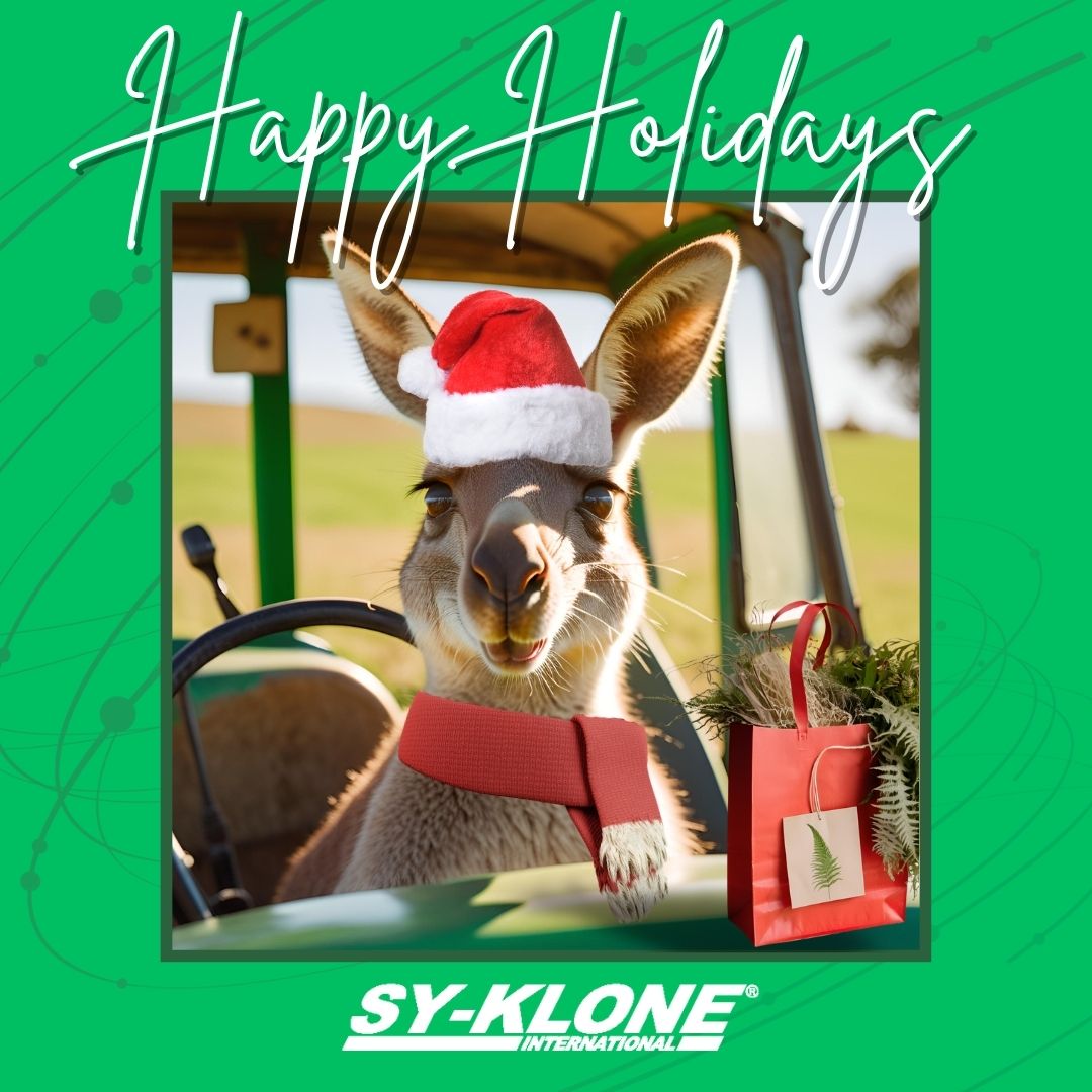 SyKloneInt's tweet photo. May this Holiday Season bring you and your family warmth and joy! https://t.co/PyLcRqiabE